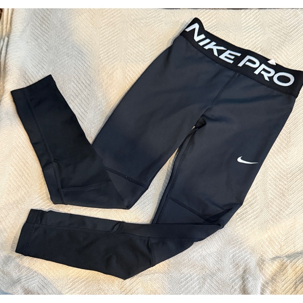Nike Pro Kids Black and White Leggings